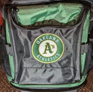 LOGO MLB Oakland Athletics Rolling/Backpack Large Cooler
